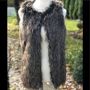 Miss London shaggy brown faux fur vest vegan leather size medium